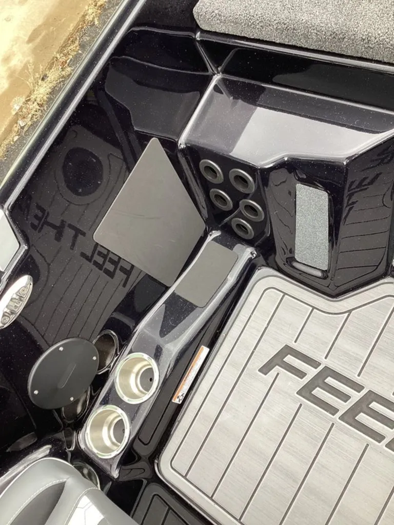 Slide: The Image of Bass Cat Cougar FTD 2026 - 36