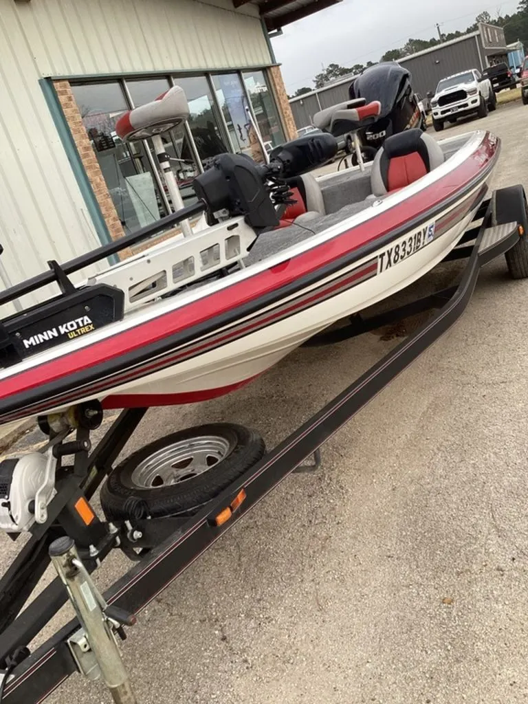 Slide: The Image of Skeeter ZX200 2013 - 14