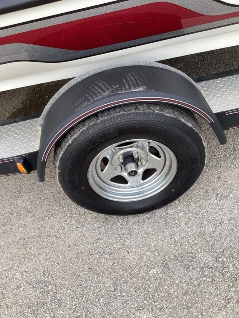 Slide: The Image of Skeeter ZX200 2013 - 18