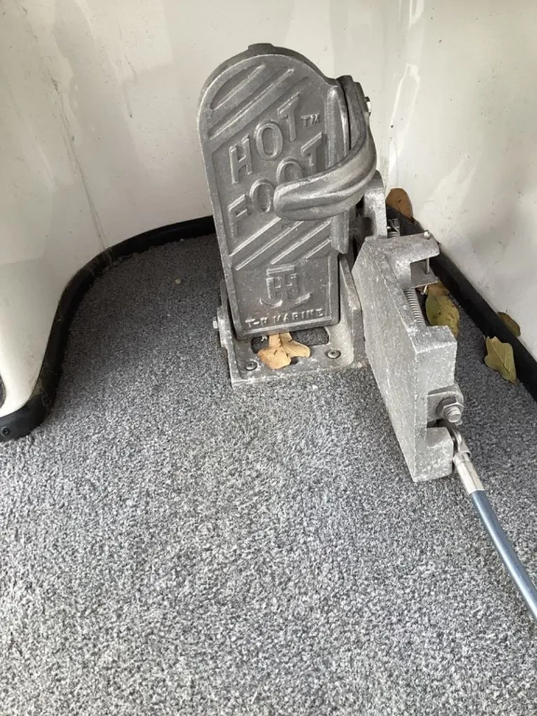 Slide: The Image of Skeeter ZX200 2013 - 28