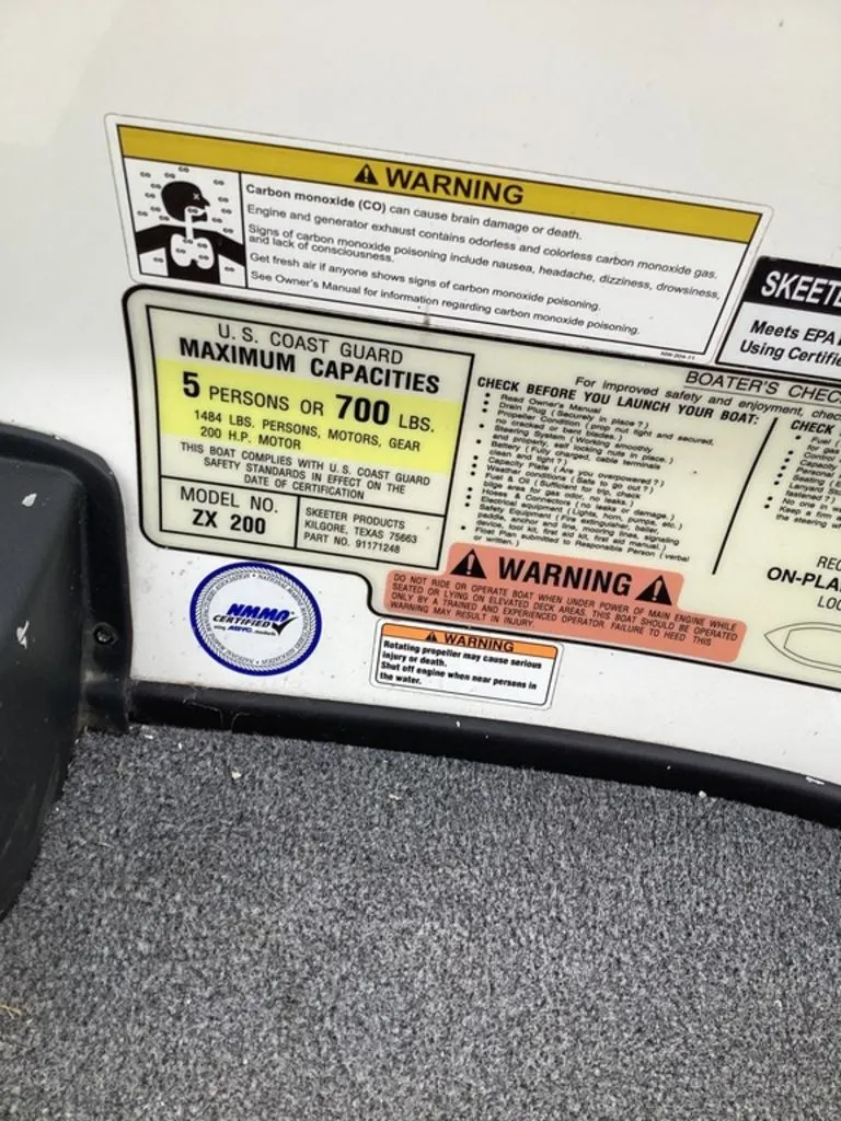 Slide: The Image of Skeeter ZX200 2013 - 31