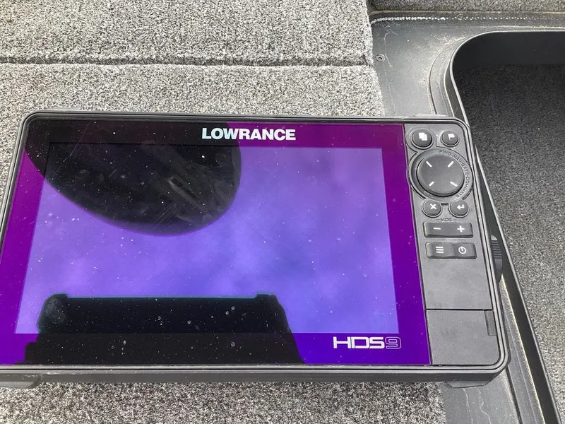 Slide: The Image of Skeeter ZX200 2013 - 41