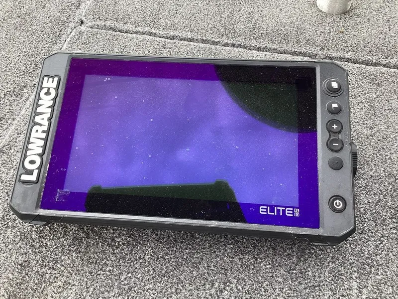 Slide: The Image of Skeeter ZX200 2013 - 42