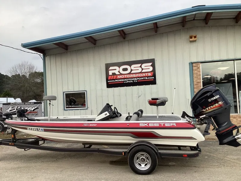 Slide: The Image of Skeeter ZX200 2013 - 43