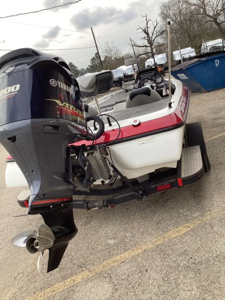 Slide: The Image of Skeeter ZX200 2013 - 7