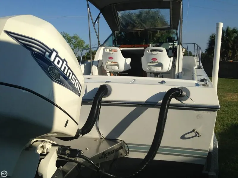 Slide: The Image of Chris-Craft 215 Sea-Hawk with Bracket 1989 - 5