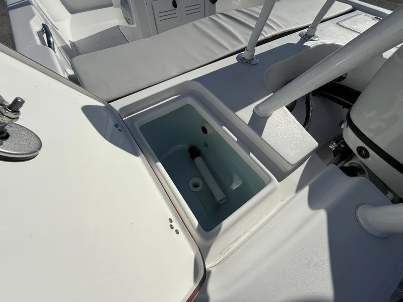 Slide: The Image of Sea Pro 172 Bay 2026 - 6