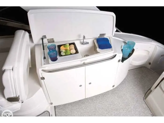 Slide: The Image of Monterey 350 Sport Yacht 2008 - 5