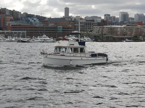 Slide: The Image of Grand Banks 36 Classic 1976 - 4