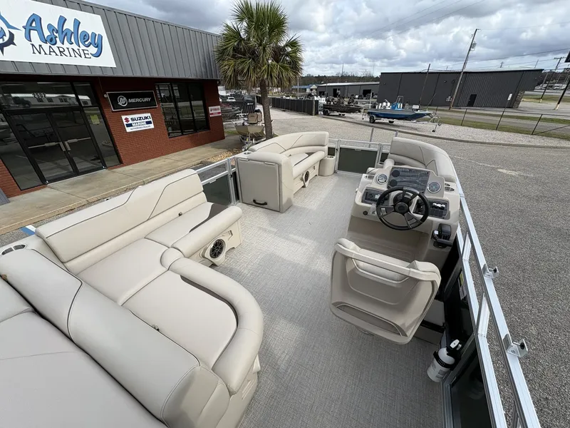 Slide: The Image of Avalon Venture 85 Cruise 2026 at Ashley Marine. - 9