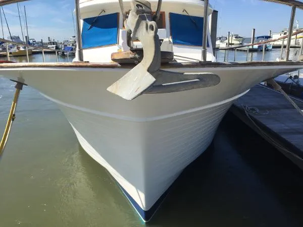 Slide: The Image of Albin Trunk Cabin Trawler 1986 - 3