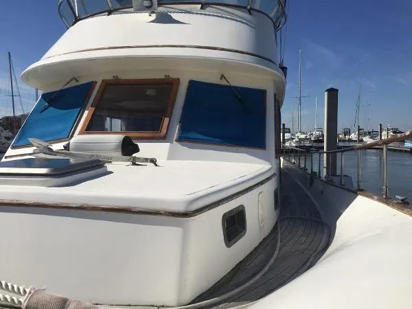 Slide: The Image of Albin Trunk Cabin Trawler 1986 - 6