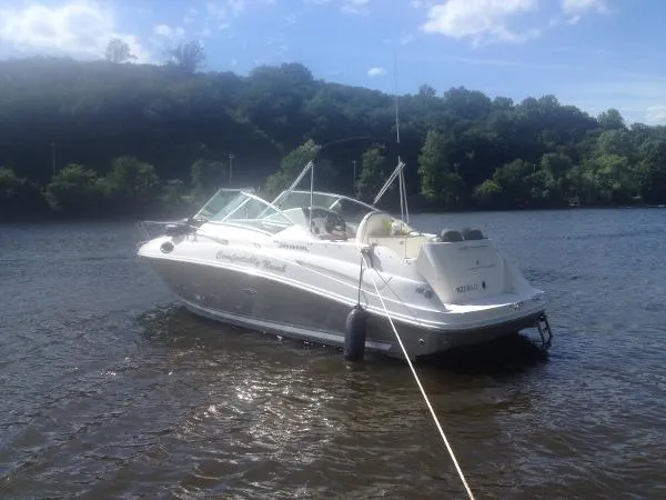 Slide: The Image of Sea Ray 240 Sundancer 2006 - 8