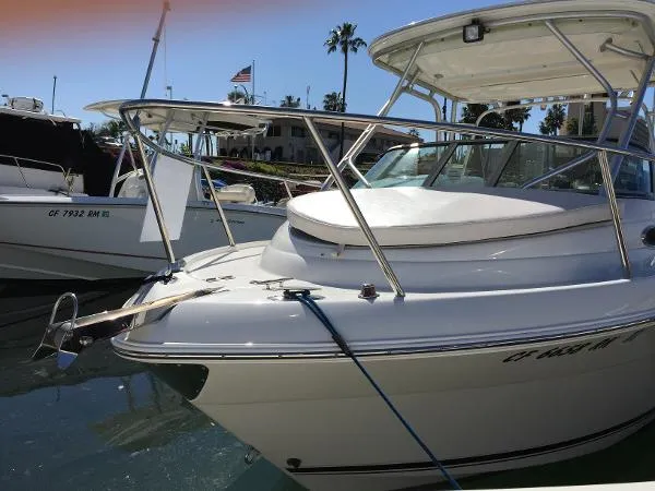 Slide: The Image of Robalo R225 FX Walk Around 2006 - 0