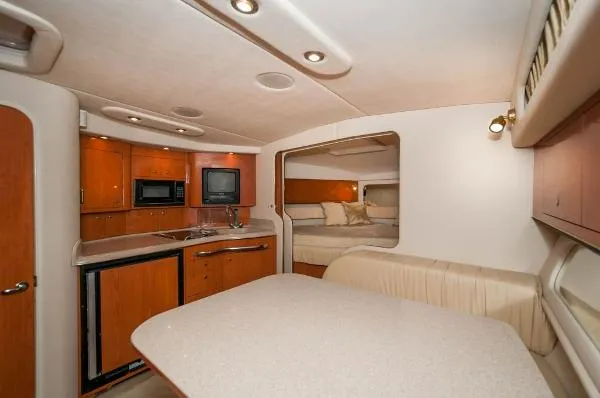 Slide: The Image of Sea Ray 34 AMBERJACK 2001 - 1