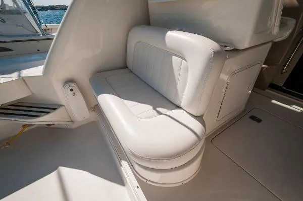 Slide: The Image of Sea Ray 34 AMBERJACK 2001 - 11