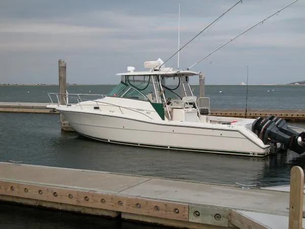 Slide: The Image of Pursuit 3070 Offshore 2001 - 1