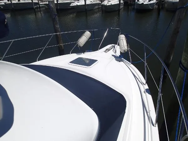 Slide: The Image of Silverton 330 Sport Bridge 1999 - 5