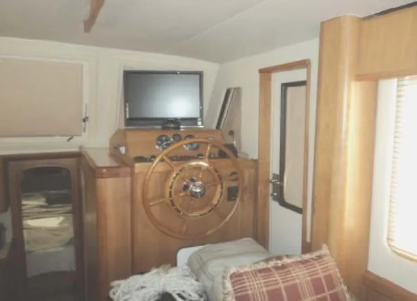 Slide: The Image of Mainship 34 Trawler 2004 - 10