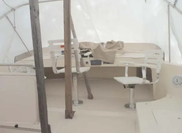 Slide: The Image of Mainship 34 Trawler 2004 - 8