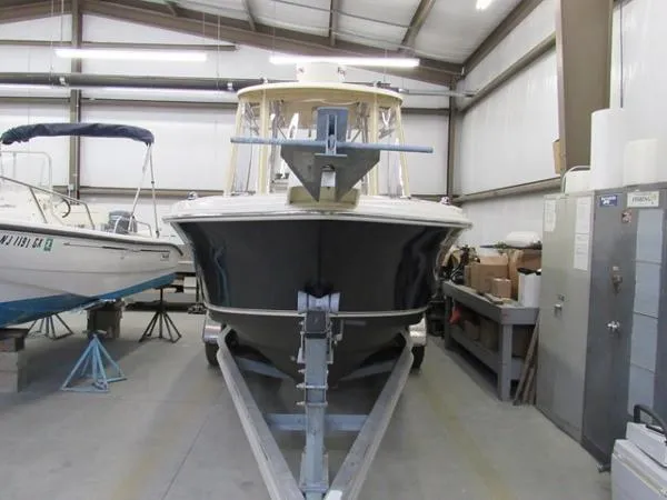 Slide: The Image of Scout 245 Center Console 2009 - 1