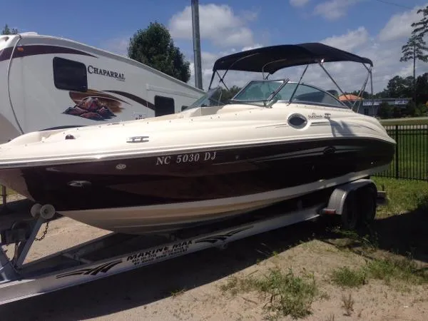 Slide: The Image of Sea Ray 240SD 2008 - 0