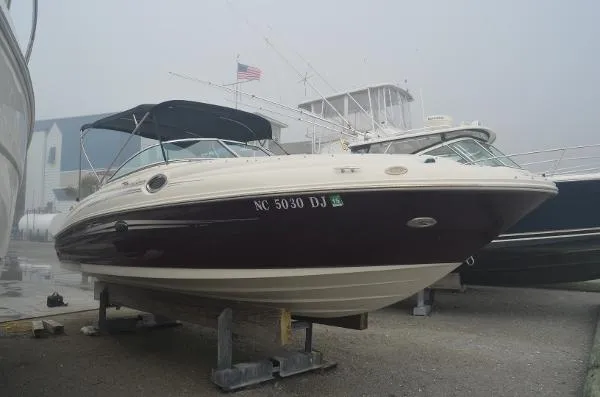 Slide: The Image of Sea Ray 240SD 2008 - 2