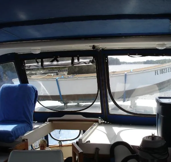 Slide: The Image of Jefferson 45 Motor Yacht 1988 - 11