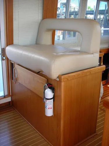 Slide: The Image of Mainship Long Range Trawler 2000 - 4