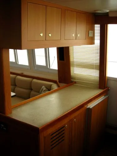 Slide: The Image of Mainship Long Range Trawler 2000 - 8