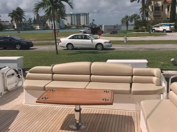Slide: The Image of Sunseeker Predator 2006 - 10