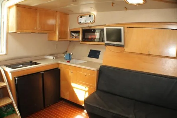 Slide: The Image of Jefferson Marlago Express Sportfish 2001 - 8