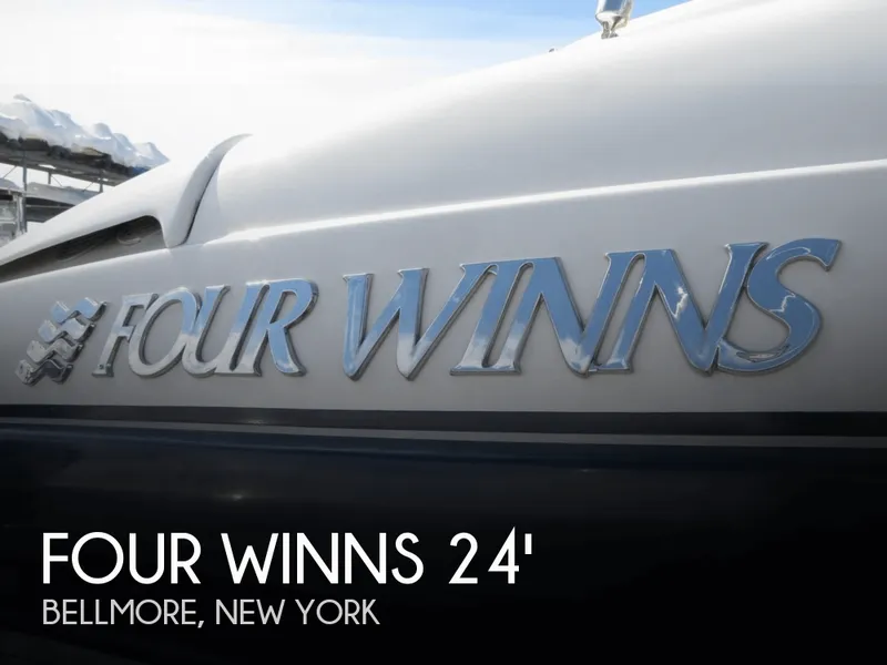Slide: The Image of Four Winns 225 Sundowner 2005 - 0