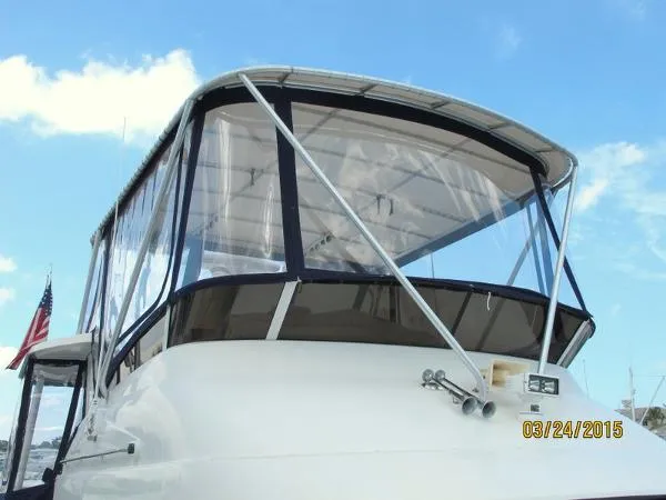 Slide: The Image of Silverton 442 Cockpit Motor Yacht Diesel 2000 - 7