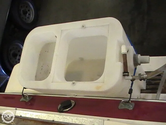 Slide: The Image of Sea Ray SRV250 CC 1987 - 9