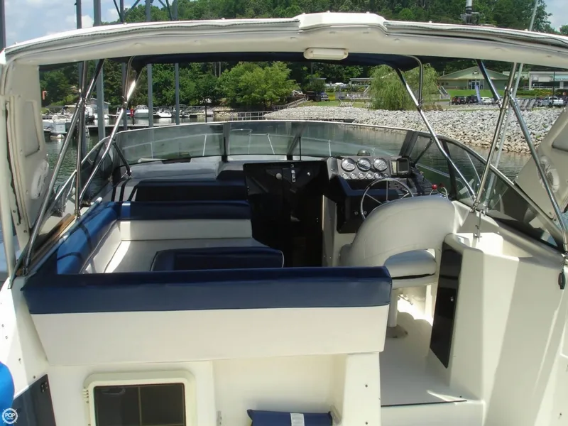Slide: The Image of Bayliner 29 Avanti 1989 - 1