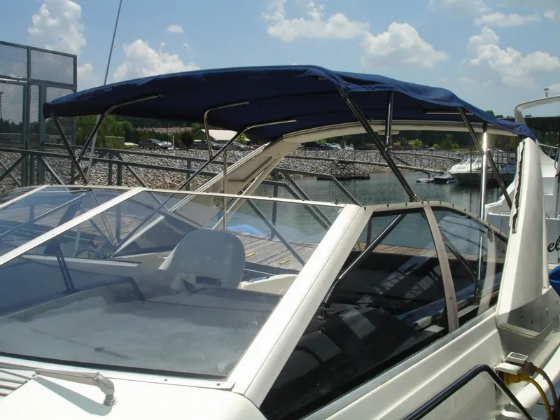 Slide: The Image of Bayliner 29 Avanti 1989 - 6
