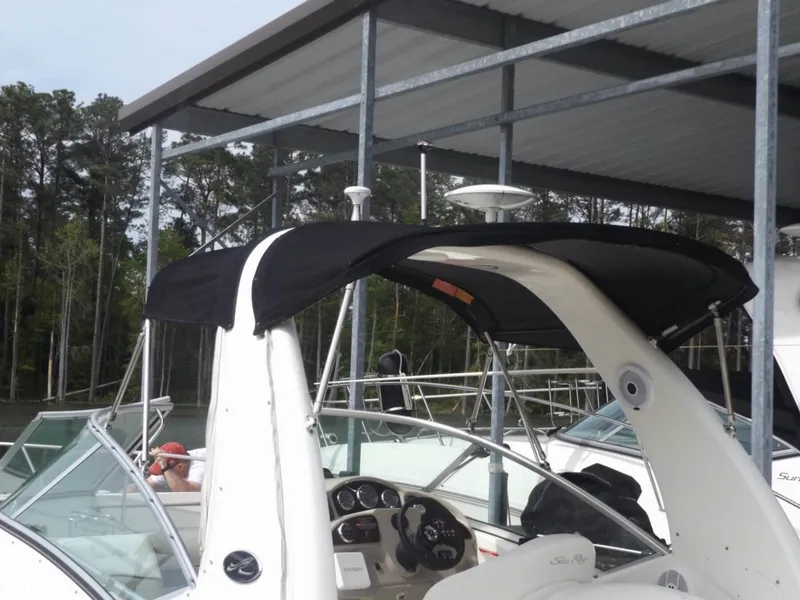 Slide: The Image of Sea Ray 260 Sundancer 2007 - 9