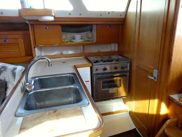 Slide: The Image of Catalina 34MKII 2001 - 4
