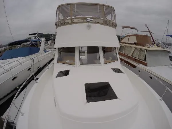 Slide: The Image of Mainship 390 Trawler 2002 - 4