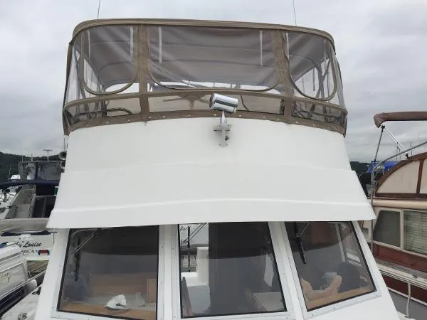 Slide: The Image of Mainship 390 Trawler 2002 - 9
