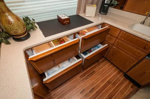 Slide: The Image of Ocean Yachts 54 Super Sport 2007 - 9