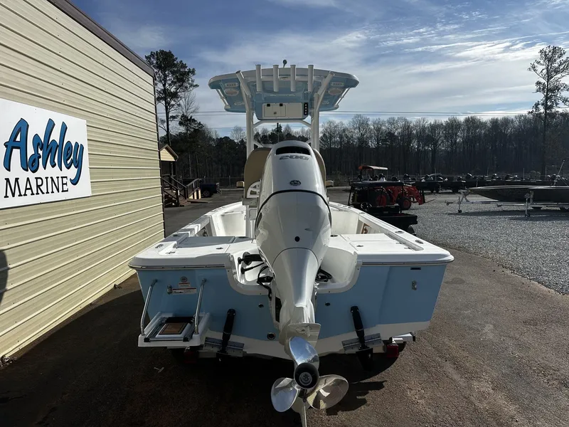 Slide: The Image of Sea Pro 230 Bay 2026 - 2