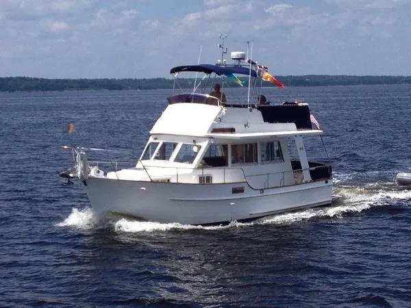 Slide: The Image of Island Gypsy Europa Flybridge Sedan Trawler 2000 - 0