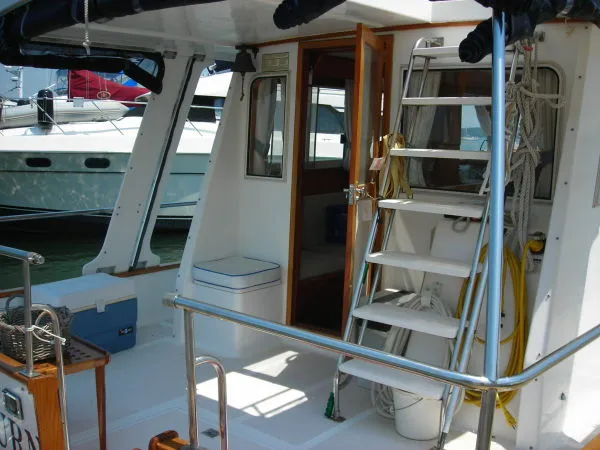 Slide: The Image of Island Gypsy Europa Flybridge Sedan Trawler 2000 - 3