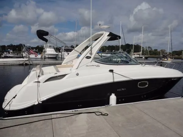 Slide: The Image of Sea Ray 250 Sundancer 2009 - 0