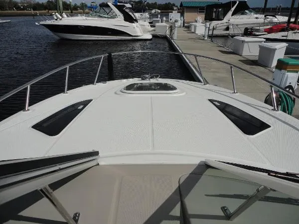 Slide: The Image of Sea Ray 250 Sundancer 2009 - 5