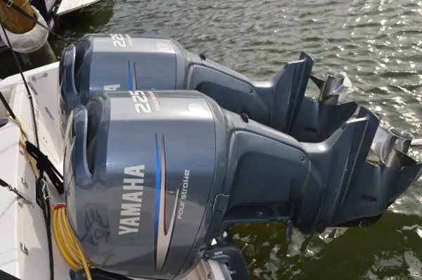 Slide: The Image of Grady-White Sailfish 282 WA 2005 - 7