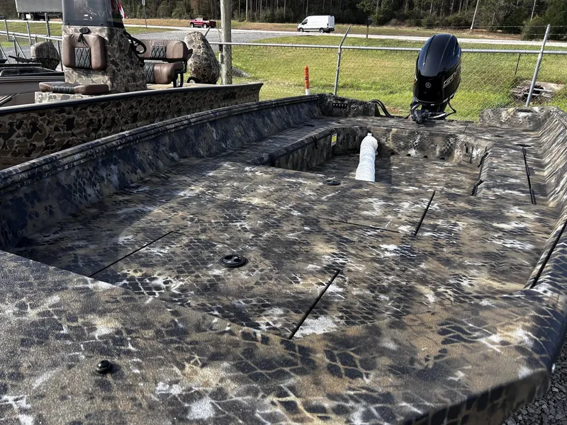 Slide: The Image of Excel 183 Tomahawk 2026 - 8