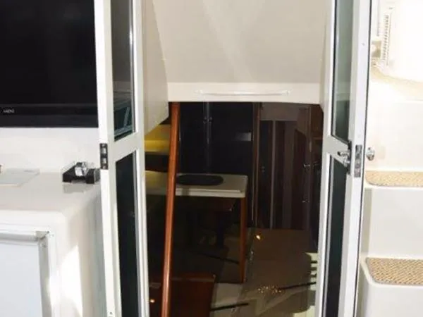 Slide: The Image of Viking Cockpit Motor Yacht 1997 - 9